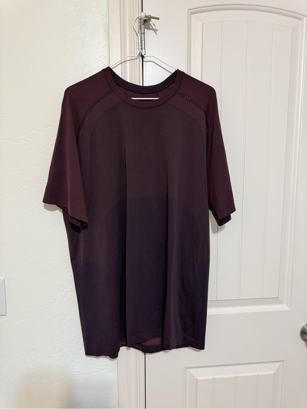 lululemon athletica Men's Short-Sleeve Athletic Tee - Burgundy